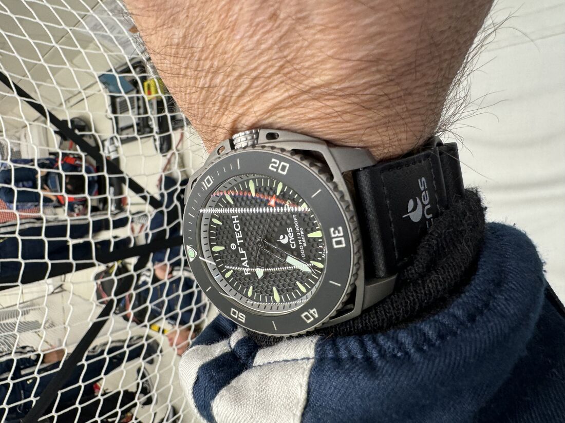 Ralf Tech WRX Electric Space Millenium CNES Watch